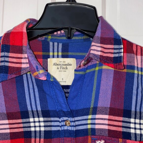 Abercrombie and Fitch Blue and Pink Plaid Button Down Long Sleeve Top - Picture 2 of 3